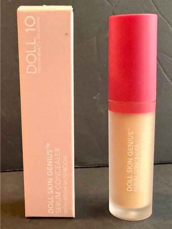 Doll 10 Other - Doll 10 Doll Skin Genius Serum Concealer Reishi Mushroom LIGHT 0.20oz NIB
